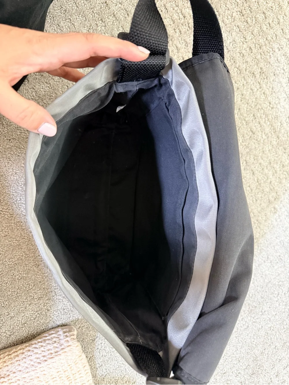 kate spade gray messenger bag with black trim